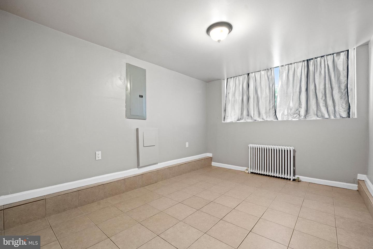 3700 13TH ST NW, WASHINGTON, District Of Columbia 20010, 6 Bedrooms Bedrooms, ,4 BathroomsBathrooms,Residential,For sale,3700 13TH ST NW,DCDC2198804 MLS # DCDC2198804