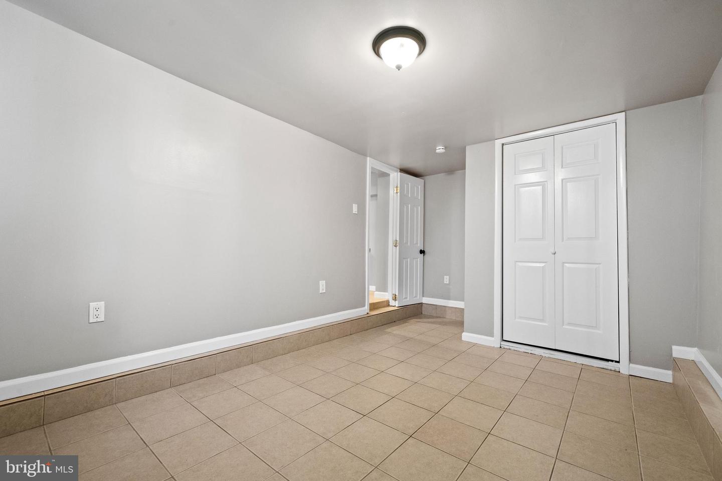 3700 13TH ST NW, WASHINGTON, District Of Columbia 20010, 6 Bedrooms Bedrooms, ,4 BathroomsBathrooms,Residential,For sale,3700 13TH ST NW,DCDC2198804 MLS # DCDC2198804