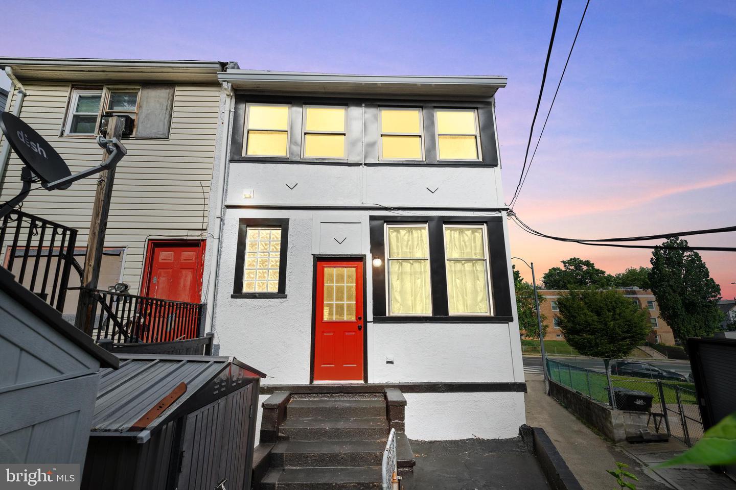 3700 13TH ST NW, WASHINGTON, District Of Columbia 20010, 6 Bedrooms Bedrooms, ,4 BathroomsBathrooms,Residential,For sale,3700 13TH ST NW,DCDC2198804 MLS # DCDC2198804