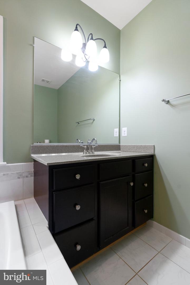941 AUGUSTINE DR, CULPEPER, Virginia 22701, 3 Bedrooms Bedrooms, ,3 BathroomsBathrooms,Residential,For sale,941 AUGUSTINE DR,VACU2010540 MLS # VACU2010540