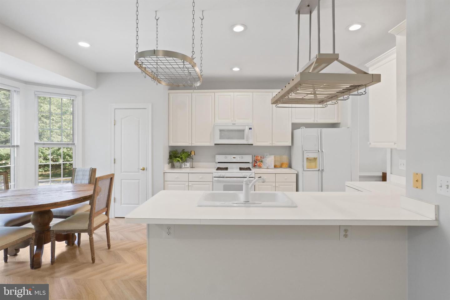 2744 PEMBSLY DR, VIENNA, Virginia 22181, 4 Bedrooms Bedrooms, ,2 BathroomsBathrooms,Residential,For sale,2744 PEMBSLY DR,VAFX2239546 MLS # VAFX2239546