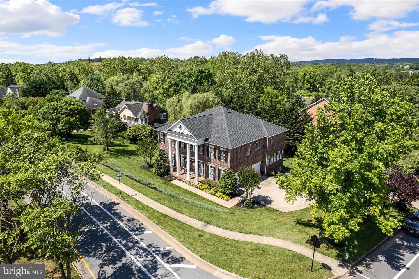 801 ARMISTEAD ST, WINCHESTER, Virginia 22601, 5 Bedrooms Bedrooms, ,3 BathroomsBathrooms,Residential,For sale,801 ARMISTEAD ST,VAWI2007664 MLS # VAWI2007664