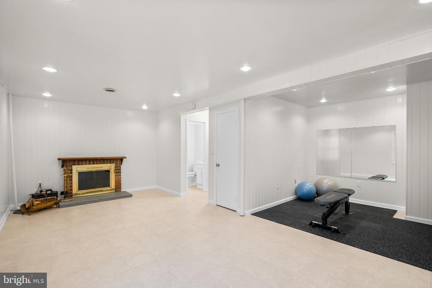3901 BRADWATER ST, FAIRFAX, Virginia 22031, 3 Bedrooms Bedrooms, ,2 BathroomsBathrooms,Residential,For sale,3901 BRADWATER ST,VAFC2006292 MLS # VAFC2006292