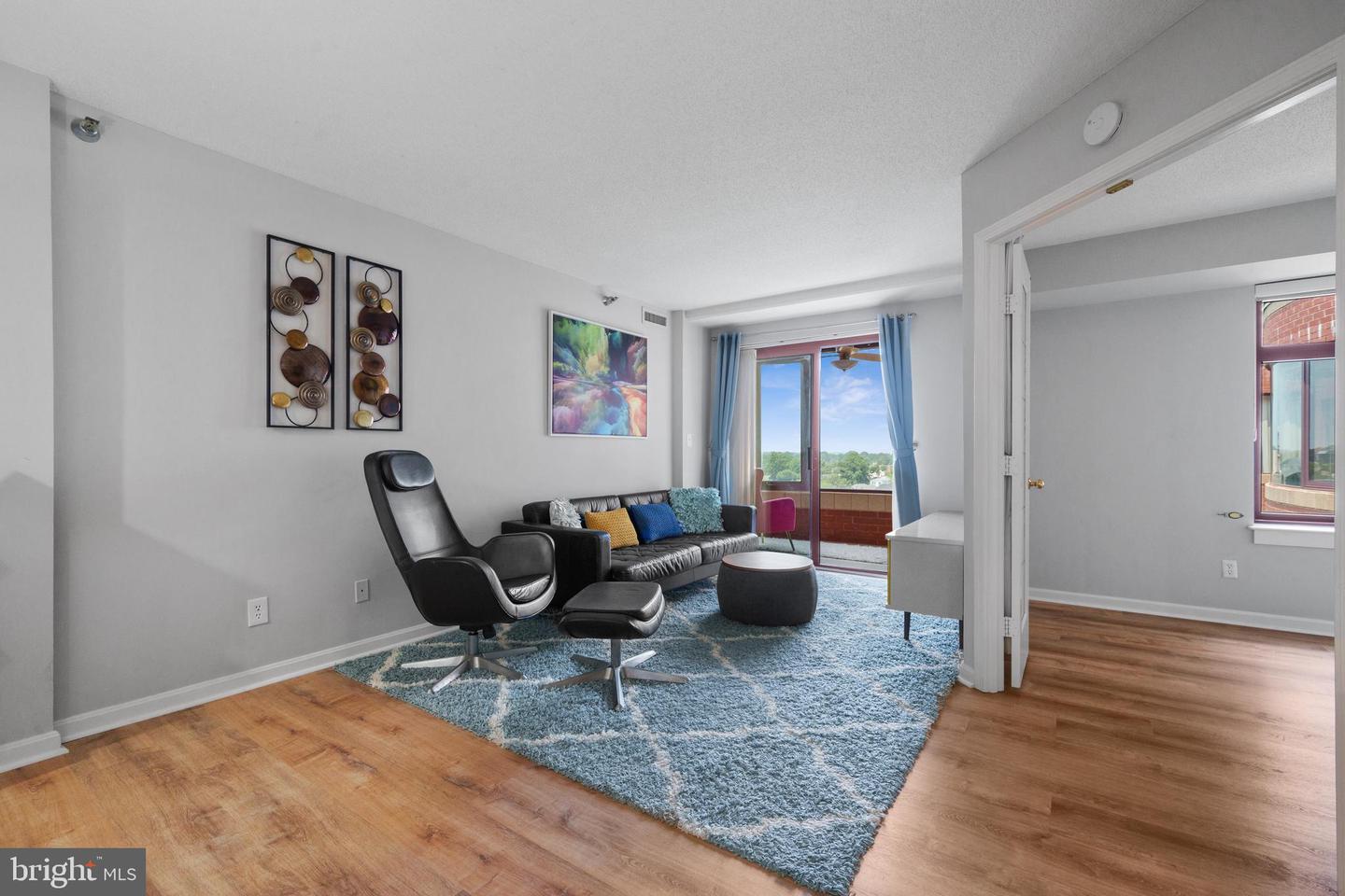 2400 CLARENDON BLVD #916, ARLINGTON, Virginia 22201, 2 Bedrooms Bedrooms, ,1 BathroomBathrooms,Residential,For sale,2400 CLARENDON BLVD #916,VAAR2057332 MLS # VAAR2057332