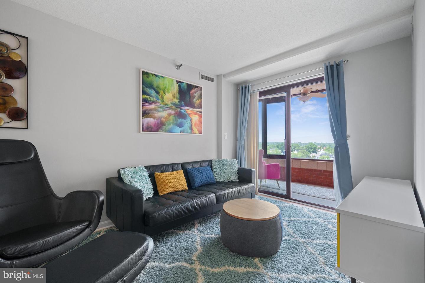 2400 CLARENDON BLVD #916, ARLINGTON, Virginia 22201, 2 Bedrooms Bedrooms, ,1 BathroomBathrooms,Residential,For sale,2400 CLARENDON BLVD #916,VAAR2057332 MLS # VAAR2057332