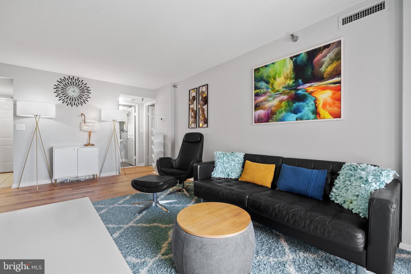 2400 CLARENDON BLVD #916, ARLINGTON, Virginia 22201, 2 Bedrooms Bedrooms, ,1 BathroomBathrooms,Residential,For sale,2400 CLARENDON BLVD #916,VAAR2057332 MLS # VAAR2057332