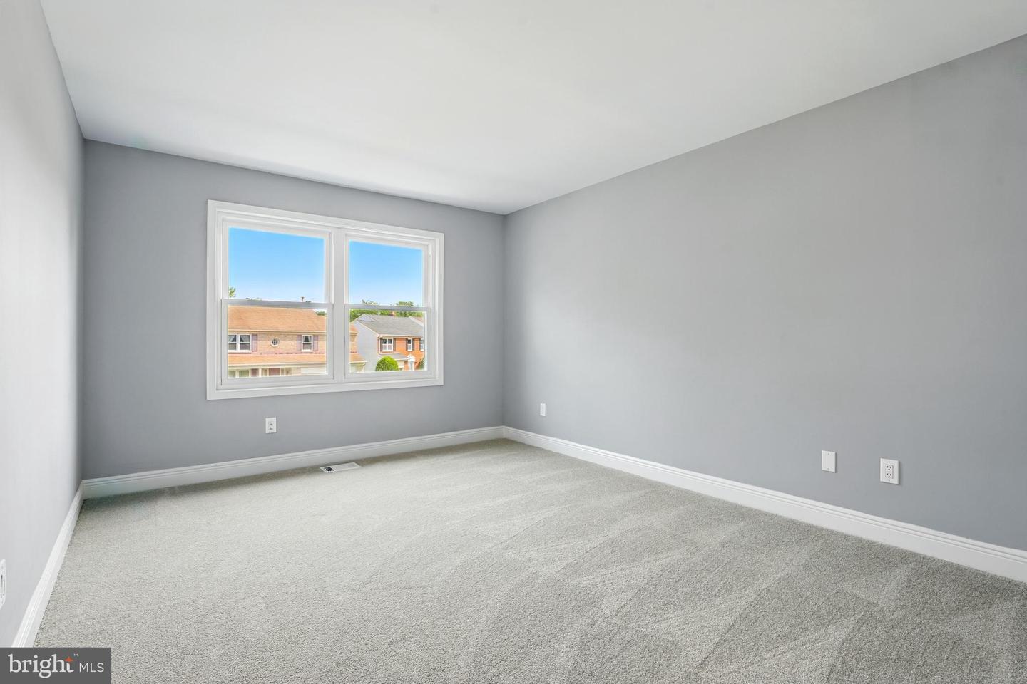 6768 MORNING RIDE CIR, ALEXANDRIA, Virginia 22315, 4 Bedrooms Bedrooms, ,3 BathroomsBathrooms,Residential,For sale,6768 MORNING RIDE CIR,VAFX2241514 MLS # VAFX2241514