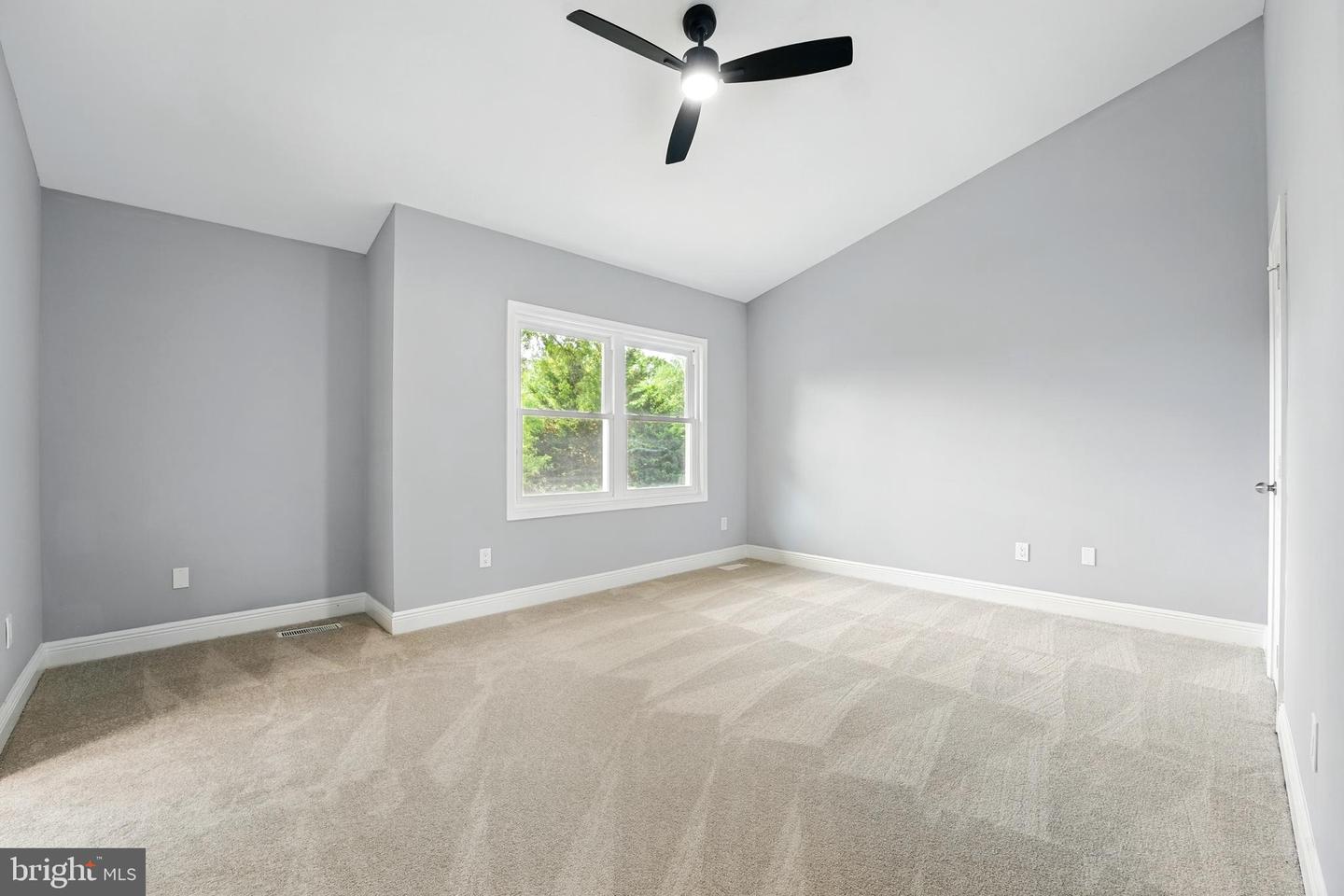 6768 MORNING RIDE CIR, ALEXANDRIA, Virginia 22315, 4 Bedrooms Bedrooms, ,3 BathroomsBathrooms,Residential,For sale,6768 MORNING RIDE CIR,VAFX2241514 MLS # VAFX2241514