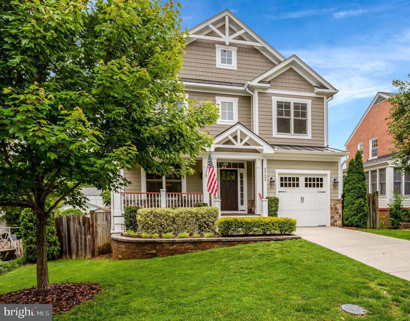 5725 25TH ST N, ARLINGTON, Virginia 22207, 5 Bedrooms Bedrooms, ,4 BathroomsBathrooms,Residential,For sale,5725 25TH ST N,VAAR2058068 MLS # VAAR2058068