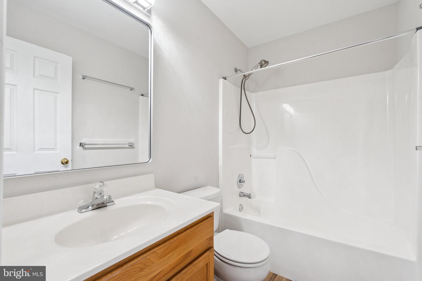 546 HIGHLAND TOWNE LN, WARRENTON, Virginia 20186, 2 Bedrooms Bedrooms, ,2 BathroomsBathrooms,Residential,For sale,546 HIGHLAND TOWNE LN,VAFQ2016786 MLS # VAFQ2016786