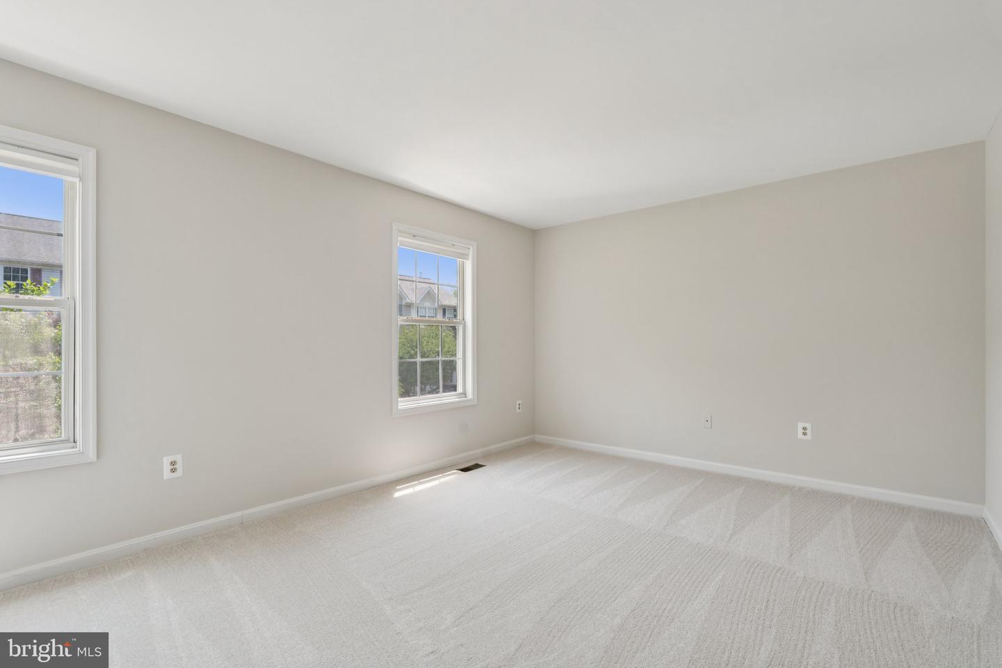546 HIGHLAND TOWNE LN, WARRENTON, Virginia 20186, 2 Bedrooms Bedrooms, ,2 BathroomsBathrooms,Residential,For sale,546 HIGHLAND TOWNE LN,VAFQ2016786 MLS # VAFQ2016786