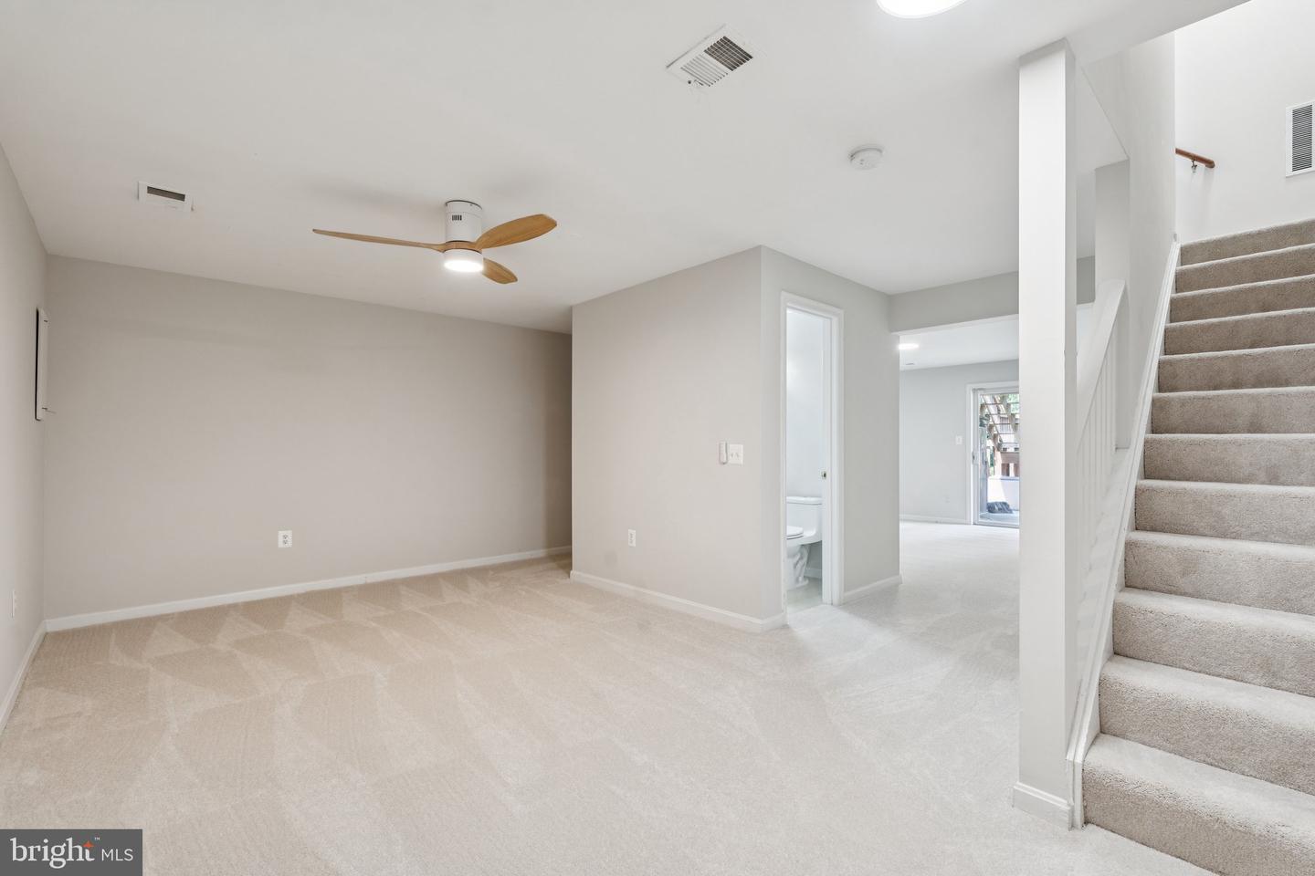 546 HIGHLAND TOWNE LN, WARRENTON, Virginia 20186, 2 Bedrooms Bedrooms, ,2 BathroomsBathrooms,Residential,For sale,546 HIGHLAND TOWNE LN,VAFQ2016786 MLS # VAFQ2016786