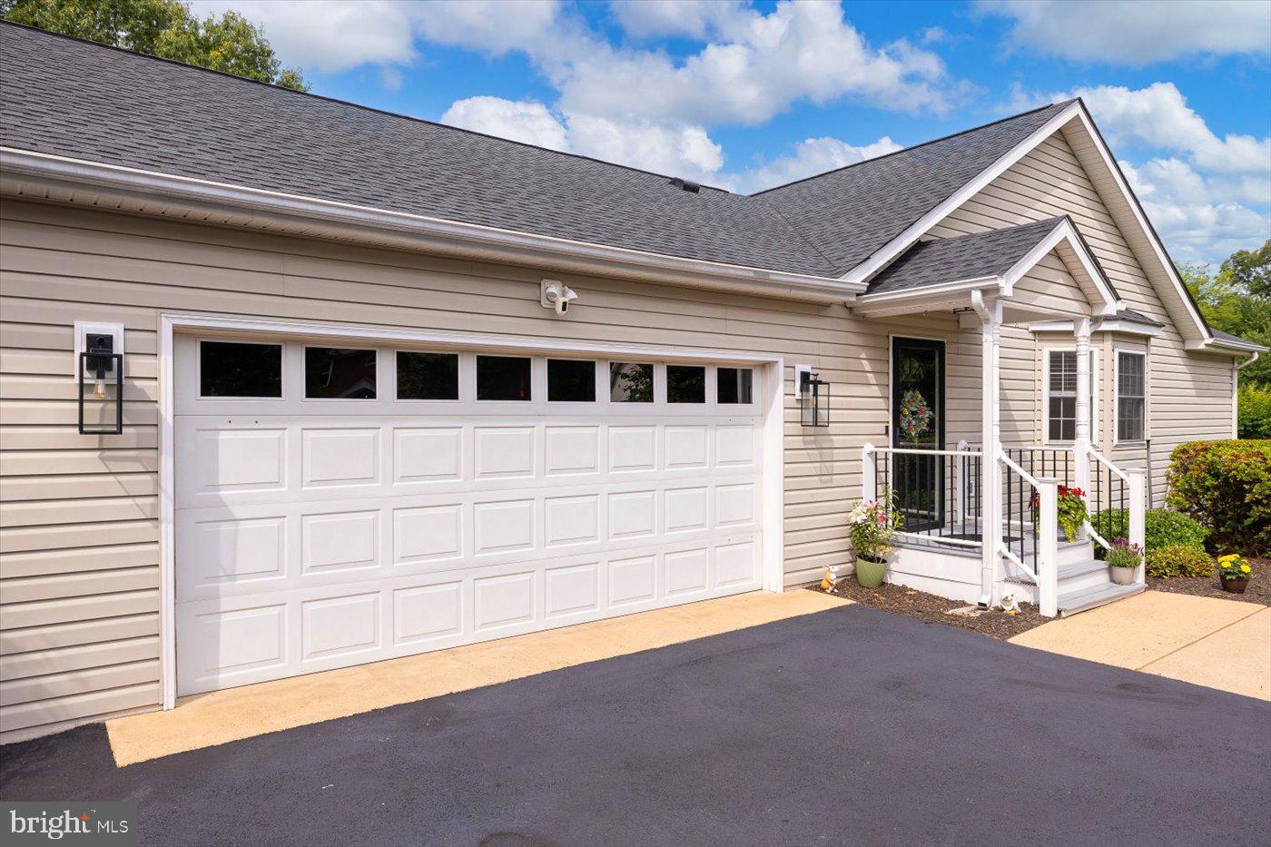 30 BROOKSTONE DR, FREDERICKSBURG, Virginia 22405, 5 Bedrooms Bedrooms, ,3 BathroomsBathrooms,Residential,For sale,30 BROOKSTONE DR,VAST2039128 MLS # VAST2039128