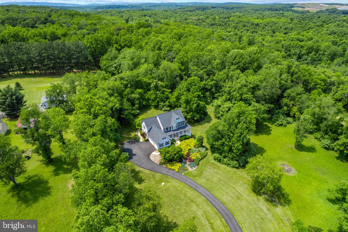 21785 WATSON RD, LEESBURG, Virginia 20175, 4 Bedrooms Bedrooms, ,3 BathroomsBathrooms,Residential,For sale,21785 WATSON RD,VALO2097676 MLS # VALO2097676