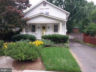 103 E MONROE AVE, ALEXANDRIA, Virginia 22301, 3 Bedrooms Bedrooms, ,2 BathroomsBathrooms,Residential,For sale,103 E MONROE AVE,VAAX2045706 MLS # VAAX2045706
