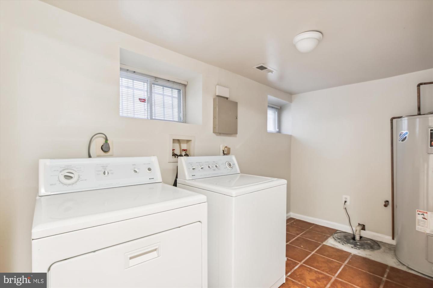 4729 NW 13TH ST NW, WASHINGTON, District Of Columbia 20011, 5 Bedrooms Bedrooms, ,4 BathroomsBathrooms,Residential,For sale,4729 NW 13TH ST NW,DCDC2119698 MLS # DCDC2119698