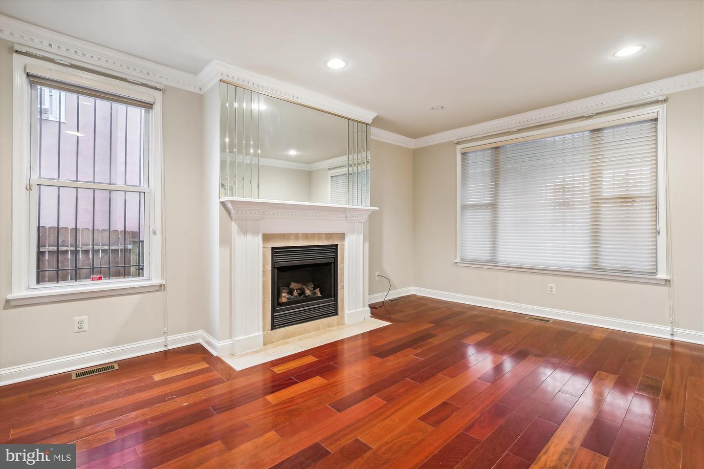 4729 NW 13TH ST NW, WASHINGTON, District Of Columbia 20011, 5 Bedrooms Bedrooms, ,4 BathroomsBathrooms,Residential,For sale,4729 NW 13TH ST NW,DCDC2119698 MLS # DCDC2119698