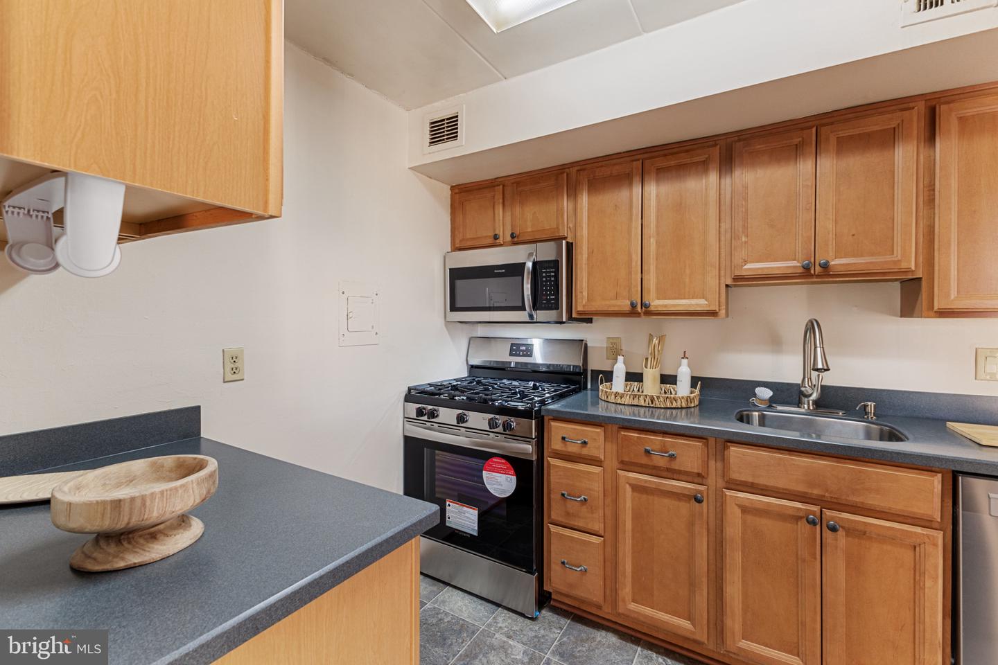 2630 FORT FARNSWORTH RD #149, ALEXANDRIA, Virginia 22303, 2 Bedrooms Bedrooms, ,1 BathroomBathrooms,Residential,For sale,2630 FORT FARNSWORTH RD #149,VAFX2212042 MLS # VAFX2212042