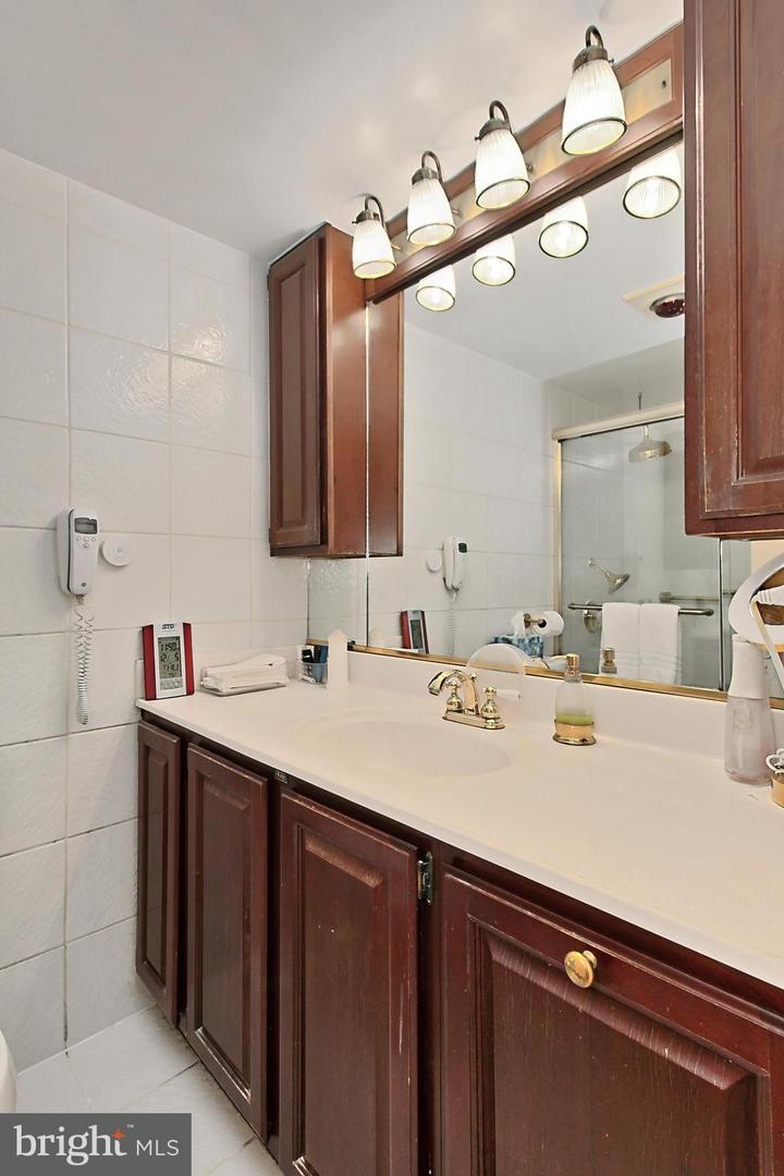 1225 MARTHA CUSTIS DR #319, ALEXANDRIA, Virginia 22302, 3 Bedrooms Bedrooms, ,2 BathroomsBathrooms,Residential,For sale,1225 MARTHA CUSTIS DR #319,VAAX2039854 MLS # VAAX2039854