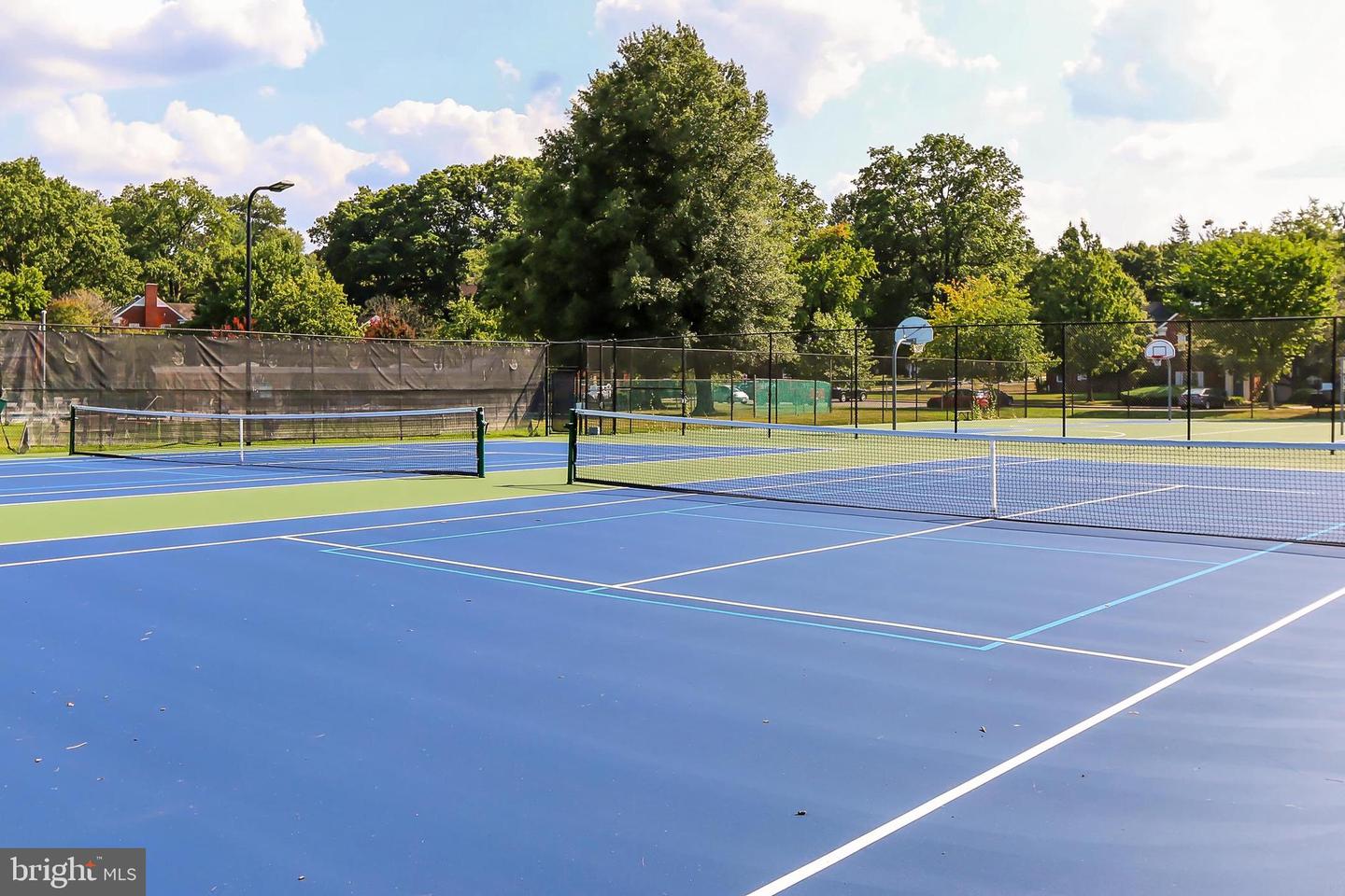 1225 MARTHA CUSTIS DR #319, ALEXANDRIA, Virginia 22302, 3 Bedrooms Bedrooms, ,2 BathroomsBathrooms,Residential,For sale,1225 MARTHA CUSTIS DR #319,VAAX2039854 MLS # VAAX2039854