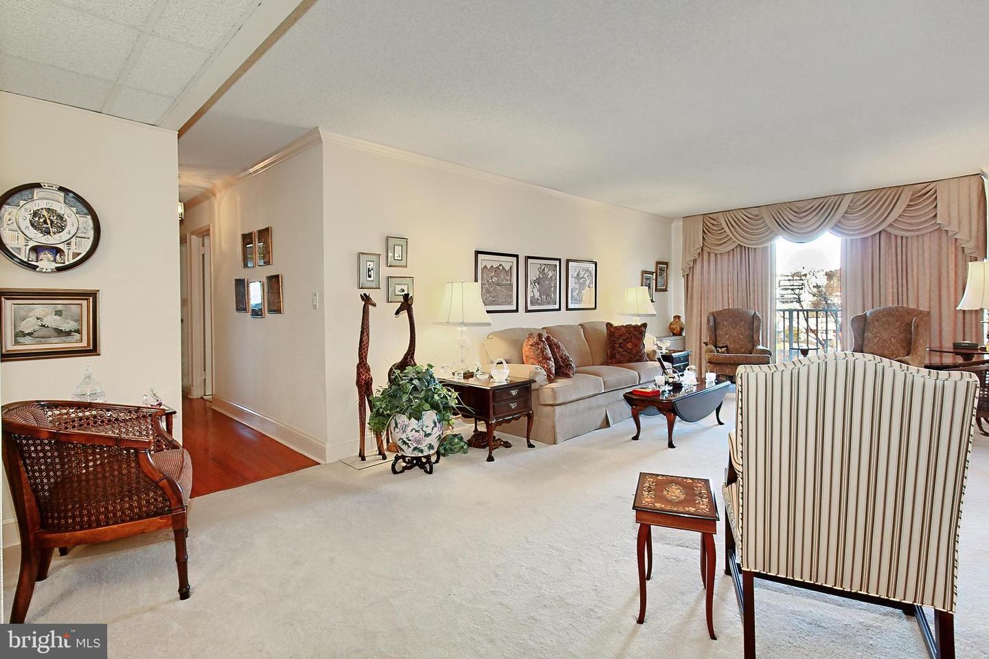 1225 MARTHA CUSTIS DR #319, ALEXANDRIA, Virginia 22302, 3 Bedrooms Bedrooms, ,2 BathroomsBathrooms,Residential,For sale,1225 MARTHA CUSTIS DR #319,VAAX2039854 MLS # VAAX2039854