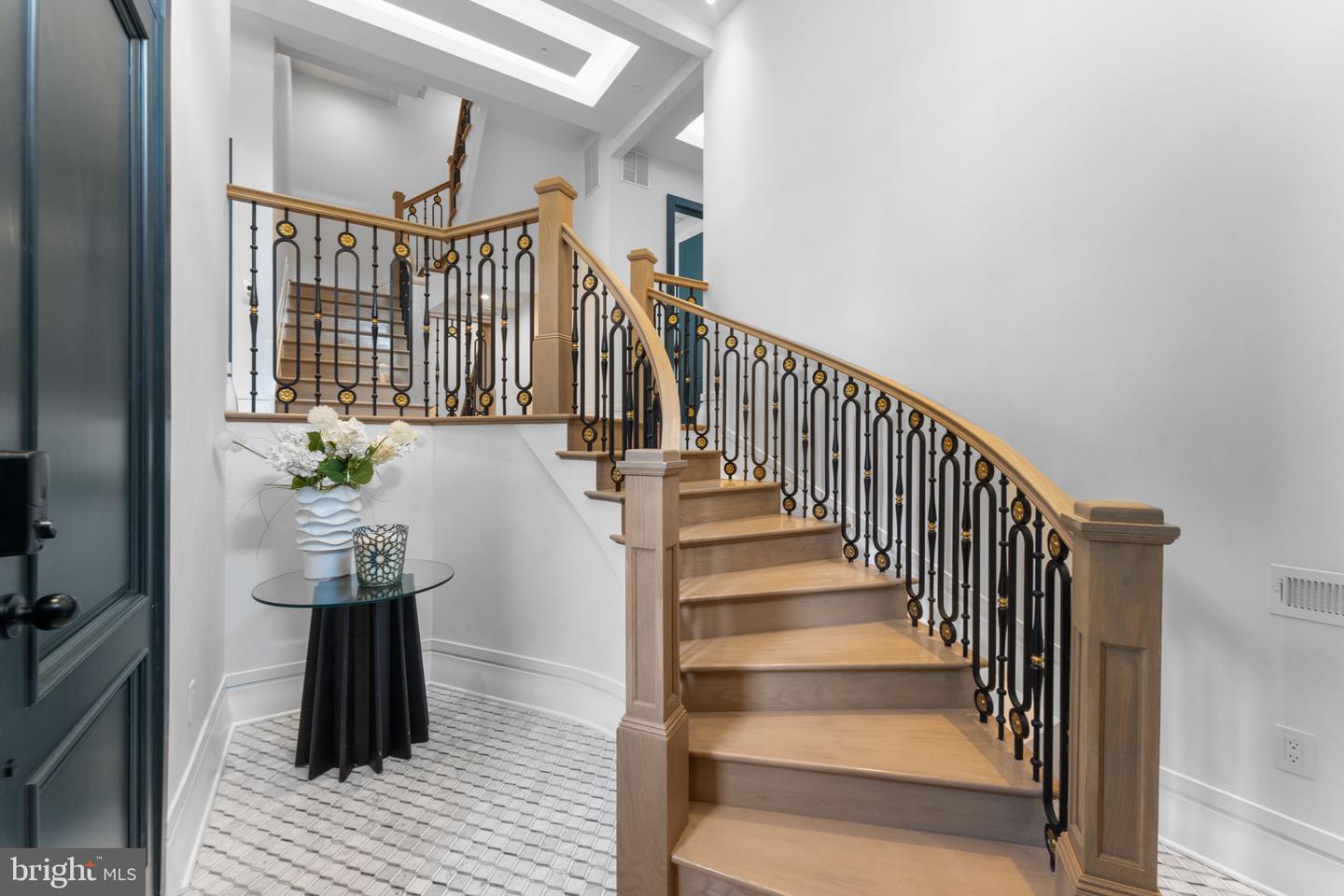 3819 NW ALBEMARLE ST NW, WASHINGTON, District Of Columbia 20016, 4 Bedrooms Bedrooms, ,3 BathroomsBathrooms,Residential,For sale,3819 NW ALBEMARLE ST NW,DCDC2175548 MLS # DCDC2175548