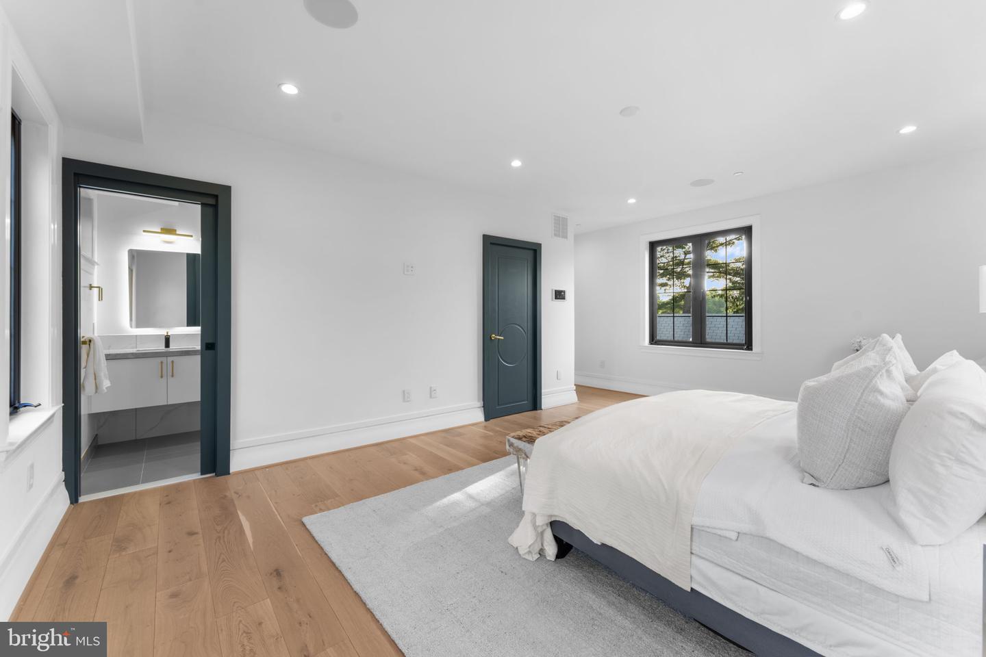 3819 NW ALBEMARLE ST NW, WASHINGTON, District Of Columbia 20016, 4 Bedrooms Bedrooms, ,3 BathroomsBathrooms,Residential,For sale,3819 NW ALBEMARLE ST NW,DCDC2175548 MLS # DCDC2175548