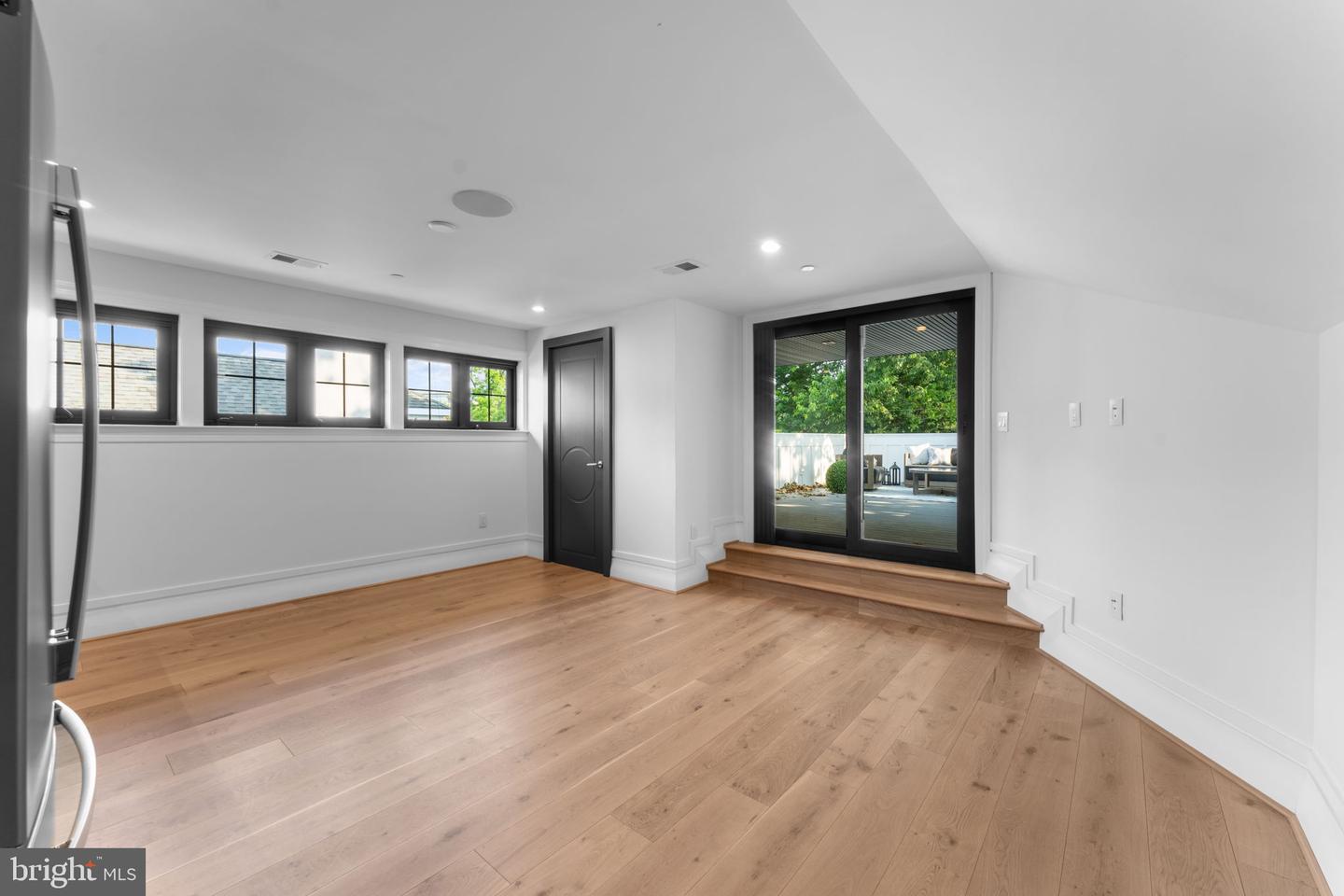 3819 NW ALBEMARLE ST NW, WASHINGTON, District Of Columbia 20016, 4 Bedrooms Bedrooms, ,3 BathroomsBathrooms,Residential,For sale,3819 NW ALBEMARLE ST NW,DCDC2175548 MLS # DCDC2175548
