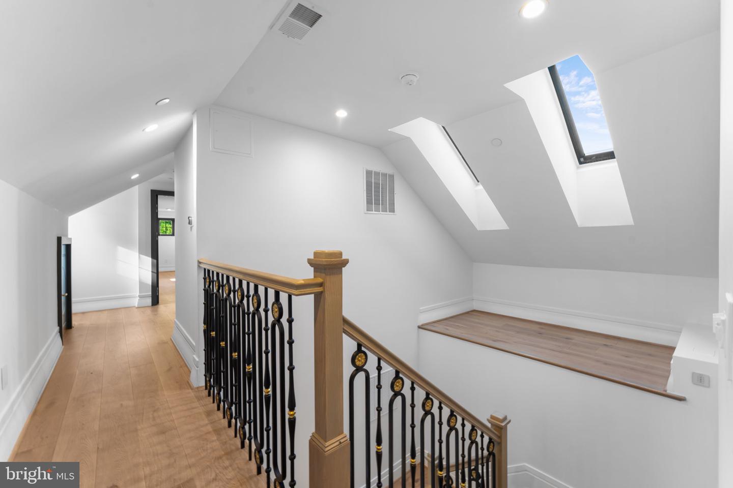 3819 NW ALBEMARLE ST NW, WASHINGTON, District Of Columbia 20016, 4 Bedrooms Bedrooms, ,3 BathroomsBathrooms,Residential,For sale,3819 NW ALBEMARLE ST NW,DCDC2175548 MLS # DCDC2175548