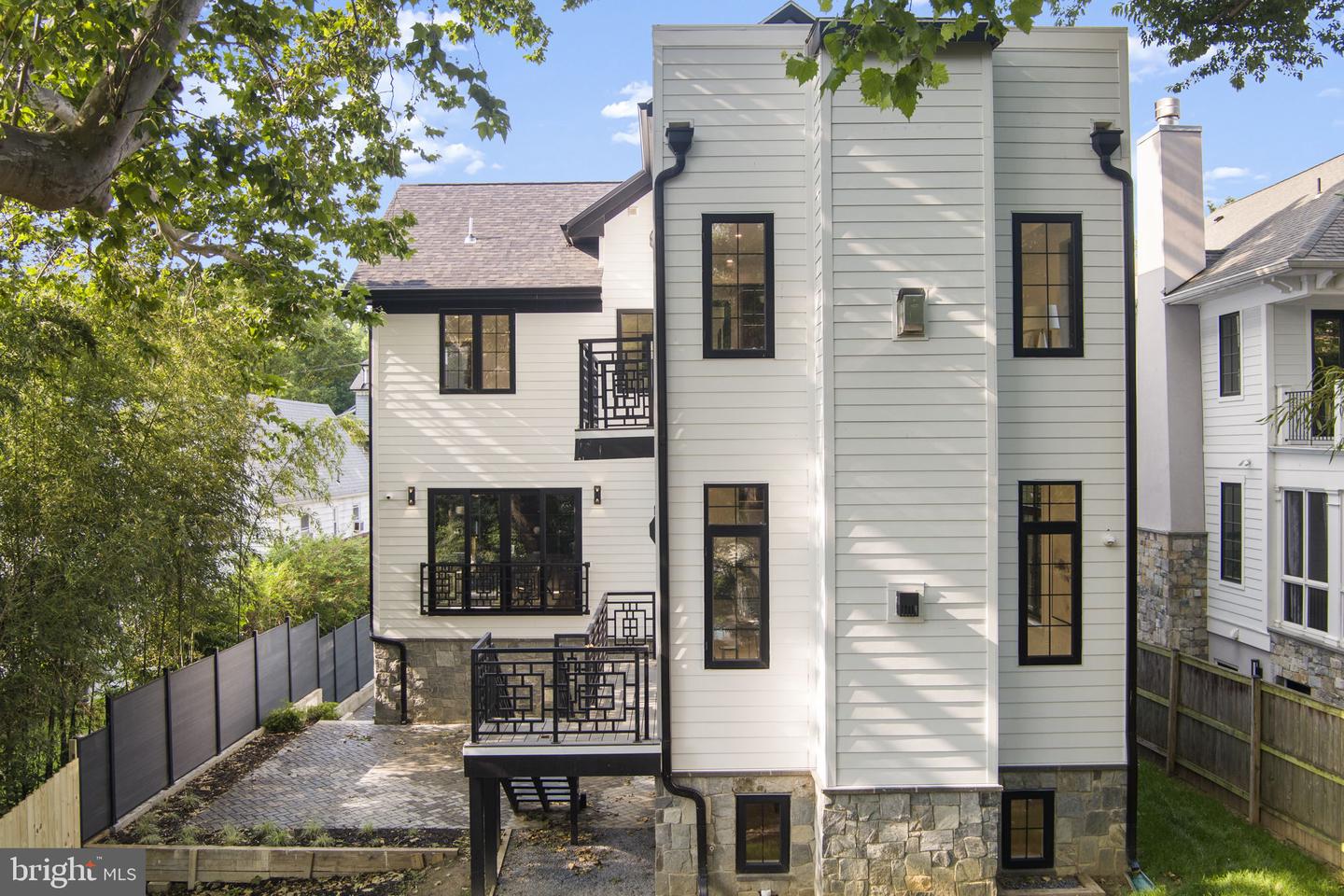 3819 NW ALBEMARLE ST NW, WASHINGTON, District Of Columbia 20016, 4 Bedrooms Bedrooms, ,3 BathroomsBathrooms,Residential,For sale,3819 NW ALBEMARLE ST NW,DCDC2175548 MLS # DCDC2175548