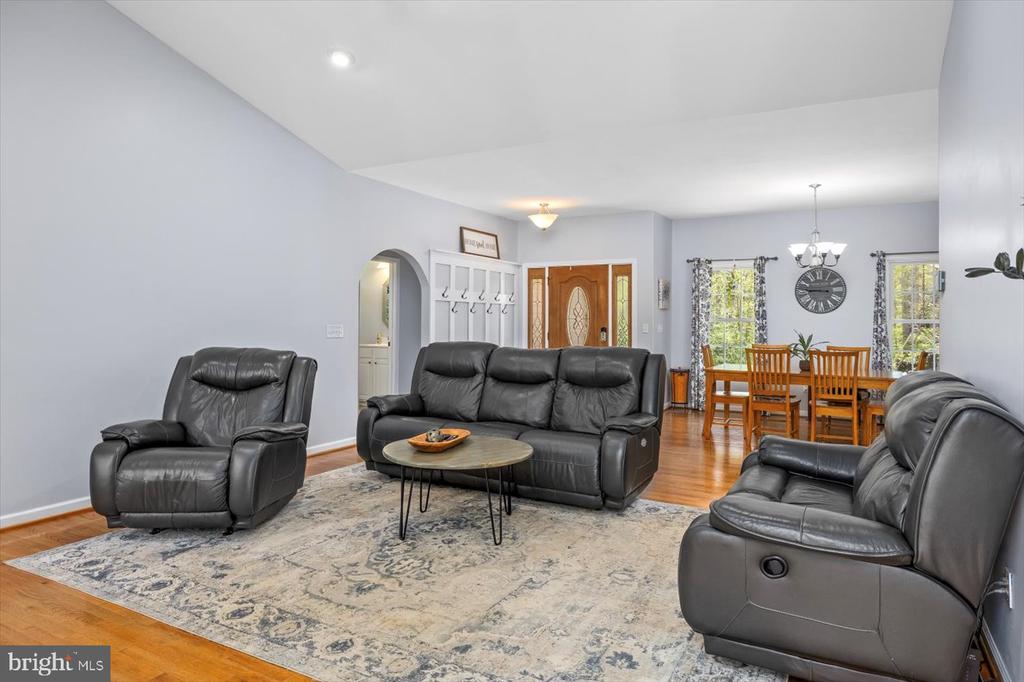 279 CARRIAGE LN, MADISON, Virginia 22727, 3 Bedrooms Bedrooms, ,3 BathroomsBathrooms,Residential,279 CARRIAGE LN,VAMA2002198 MLS # VAMA2002198