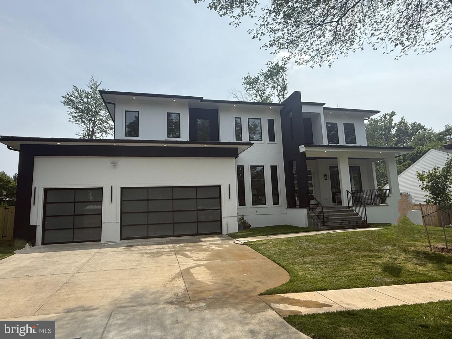 6935 SOUTHRIDGE DR, MCLEAN, Virginia 22101, 6 Bedrooms Bedrooms, ,6 BathroomsBathrooms,Residential,For sale,6935 SOUTHRIDGE DR,VAFX2225140 MLS # VAFX2225140