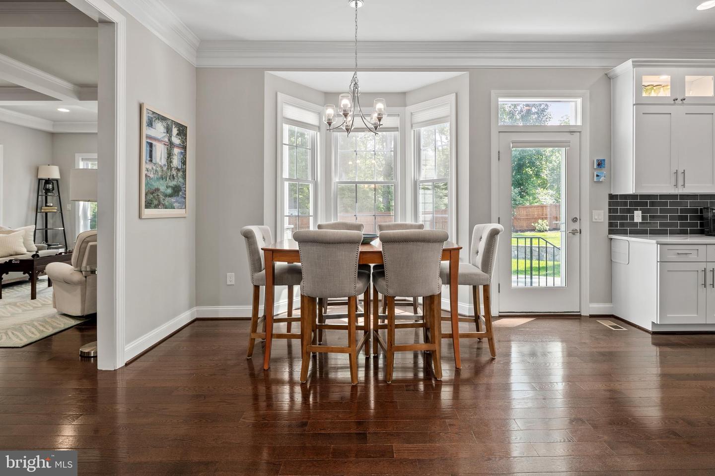 7911 FORT HUNT RD, ALEXANDRIA, Virginia 22308, 7 Bedrooms Bedrooms, ,8 BathroomsBathrooms,Residential,For sale,7911 FORT HUNT RD,VAFX2225292 MLS # VAFX2225292