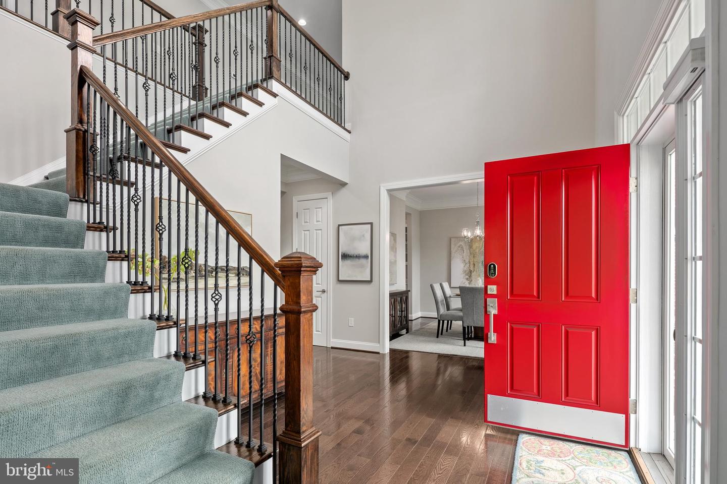 7911 FORT HUNT RD, ALEXANDRIA, Virginia 22308, 7 Bedrooms Bedrooms, ,8 BathroomsBathrooms,Residential,For sale,7911 FORT HUNT RD,VAFX2225292 MLS # VAFX2225292