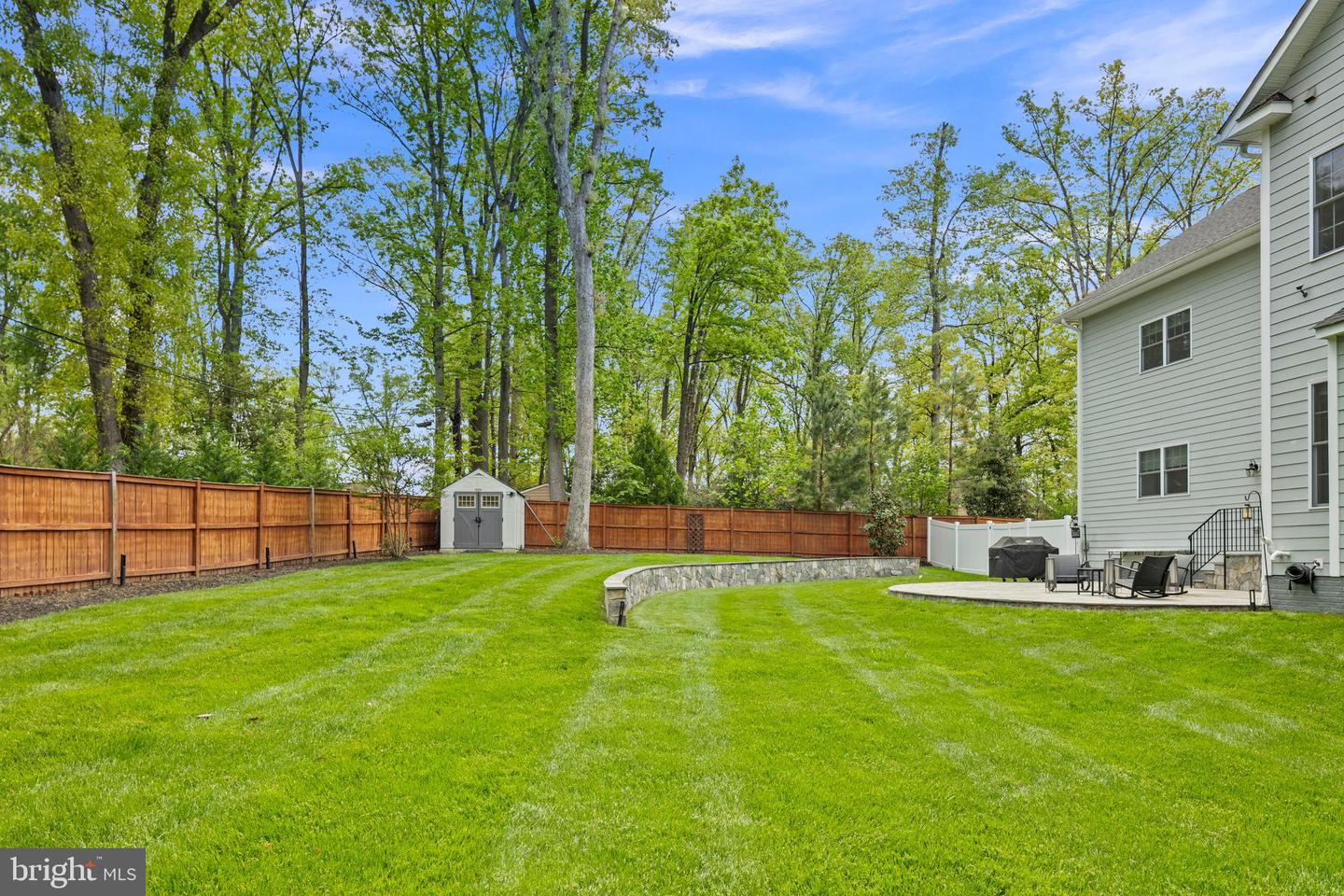 7911 FORT HUNT RD, ALEXANDRIA, Virginia 22308, 7 Bedrooms Bedrooms, ,8 BathroomsBathrooms,Residential,For sale,7911 FORT HUNT RD,VAFX2225292 MLS # VAFX2225292