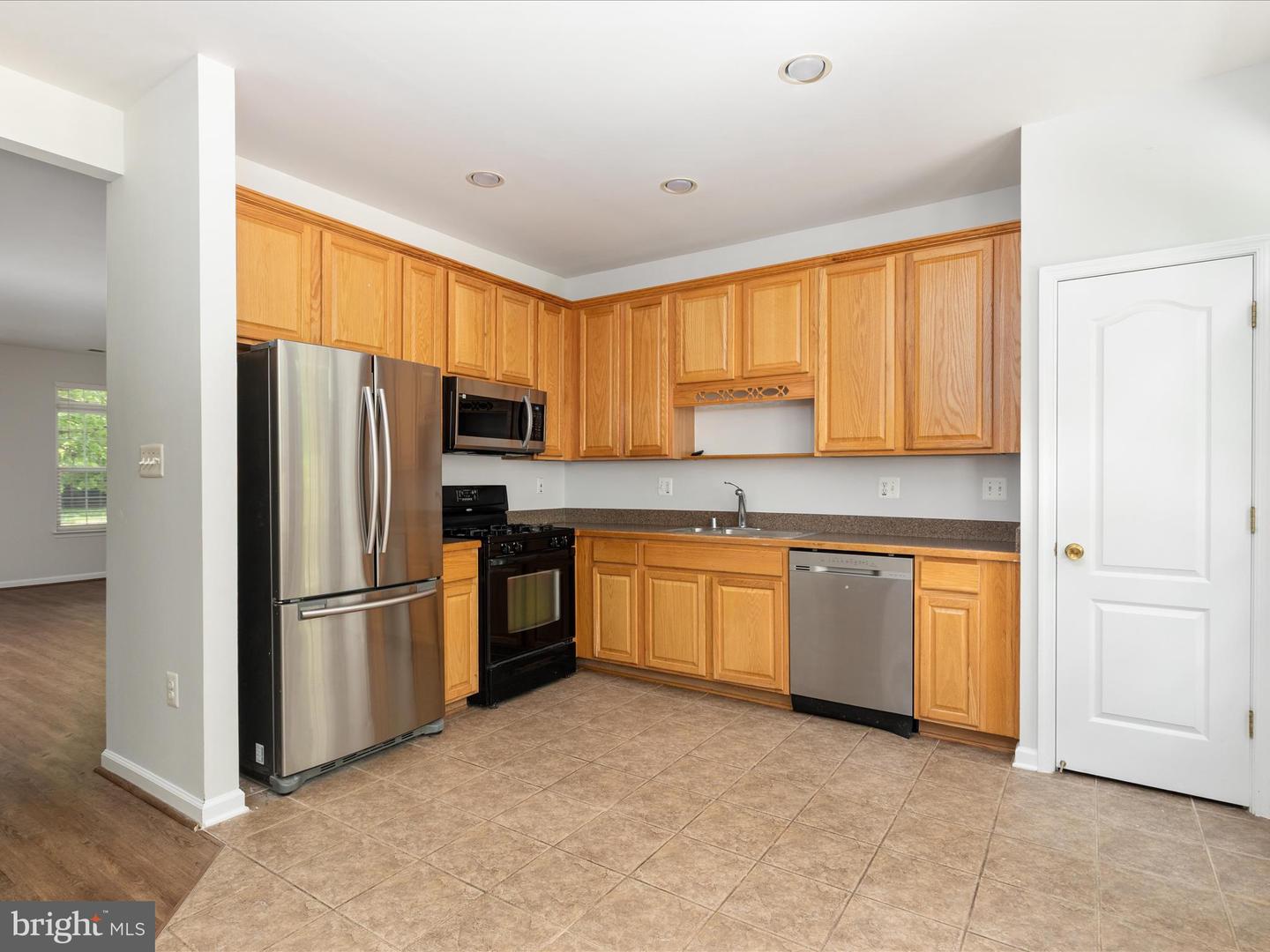 325 QUINTON OAKS CIR, STEPHENS CITY, Virginia 22655, 3 Bedrooms Bedrooms, ,2 BathroomsBathrooms,Residential,For sale,325 QUINTON OAKS CIR,VAFV2030320 MLS # VAFV2030320
