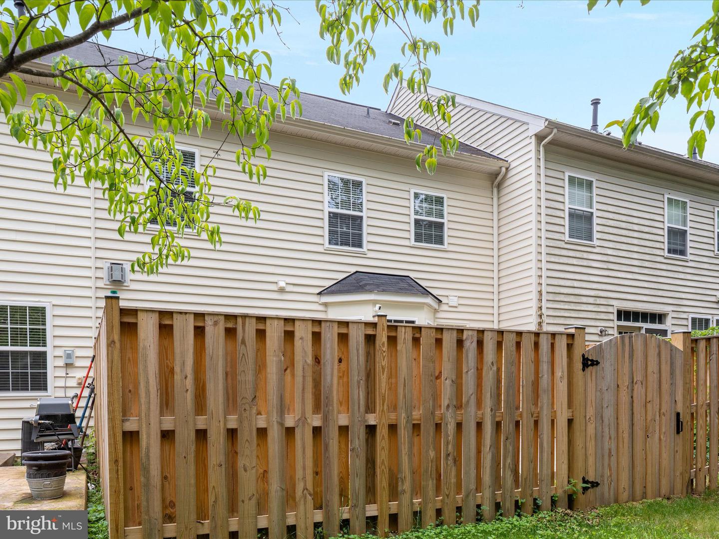 325 QUINTON OAKS CIR, STEPHENS CITY, Virginia 22655, 3 Bedrooms Bedrooms, ,2 BathroomsBathrooms,Residential,For sale,325 QUINTON OAKS CIR,VAFV2030320 MLS # VAFV2030320