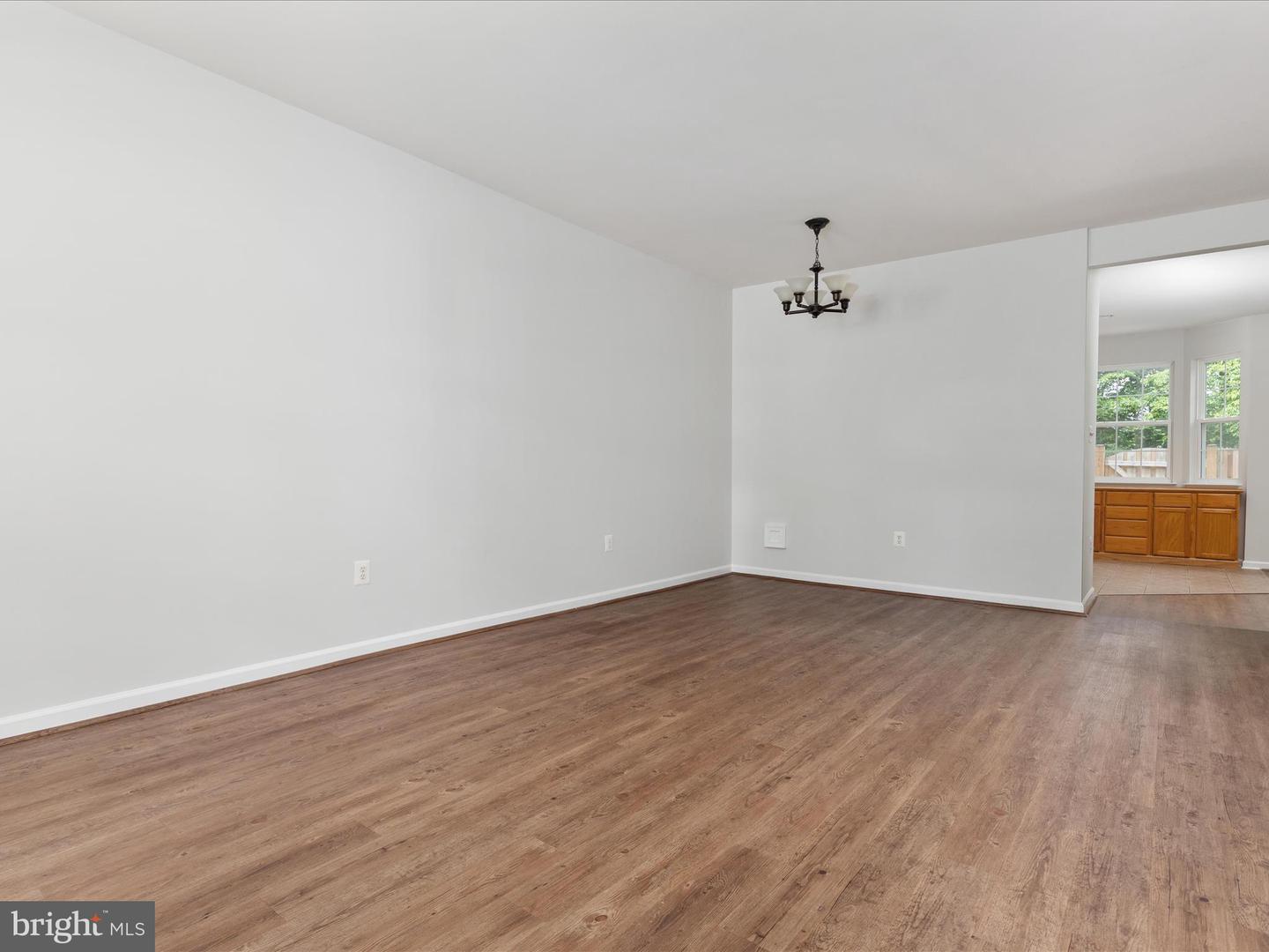 325 QUINTON OAKS CIR, STEPHENS CITY, Virginia 22655, 3 Bedrooms Bedrooms, ,2 BathroomsBathrooms,Residential,For sale,325 QUINTON OAKS CIR,VAFV2030320 MLS # VAFV2030320