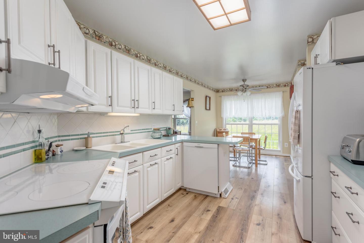 1629 PONDVIEW DR, WINCHESTER, Virginia 22601, 4 Bedrooms Bedrooms, ,3 BathroomsBathrooms,Residential,For sale,1629 PONDVIEW DR,VAWI2007308 MLS # VAWI2007308