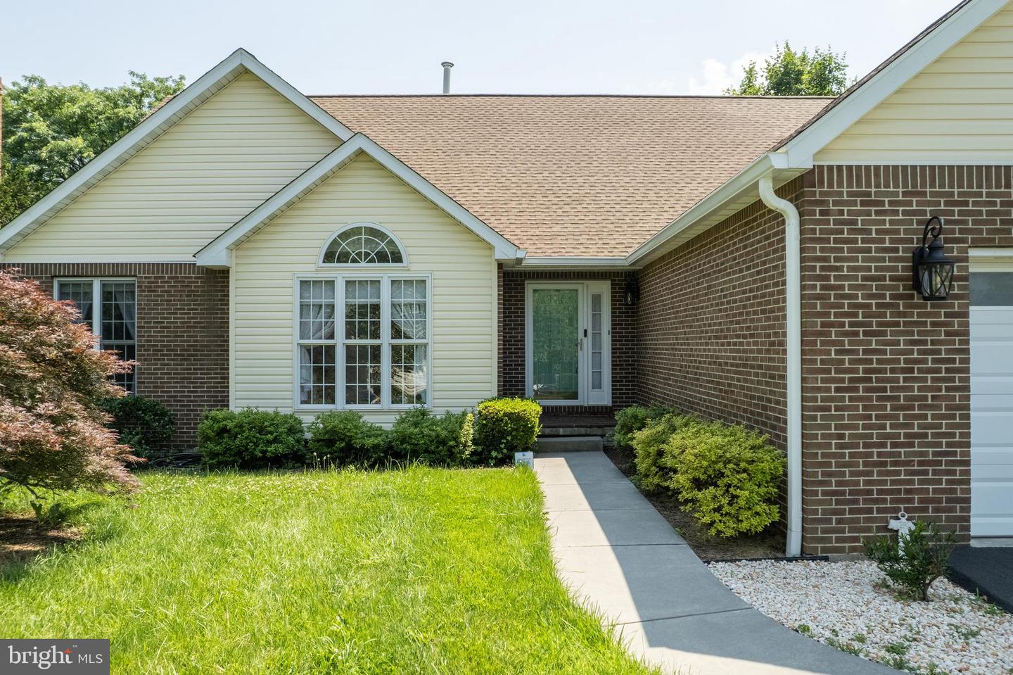 1629 PONDVIEW DR, WINCHESTER, Virginia 22601, 4 Bedrooms Bedrooms, ,3 BathroomsBathrooms,Residential,For sale,1629 PONDVIEW DR,VAWI2007308 MLS # VAWI2007308