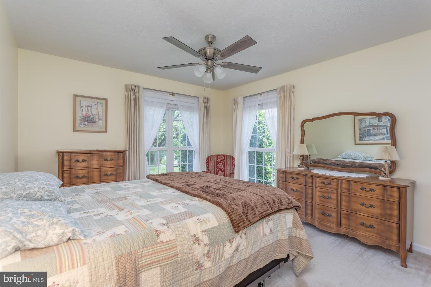 1629 PONDVIEW DR, WINCHESTER, Virginia 22601, 4 Bedrooms Bedrooms, ,3 BathroomsBathrooms,Residential,For sale,1629 PONDVIEW DR,VAWI2007308 MLS # VAWI2007308