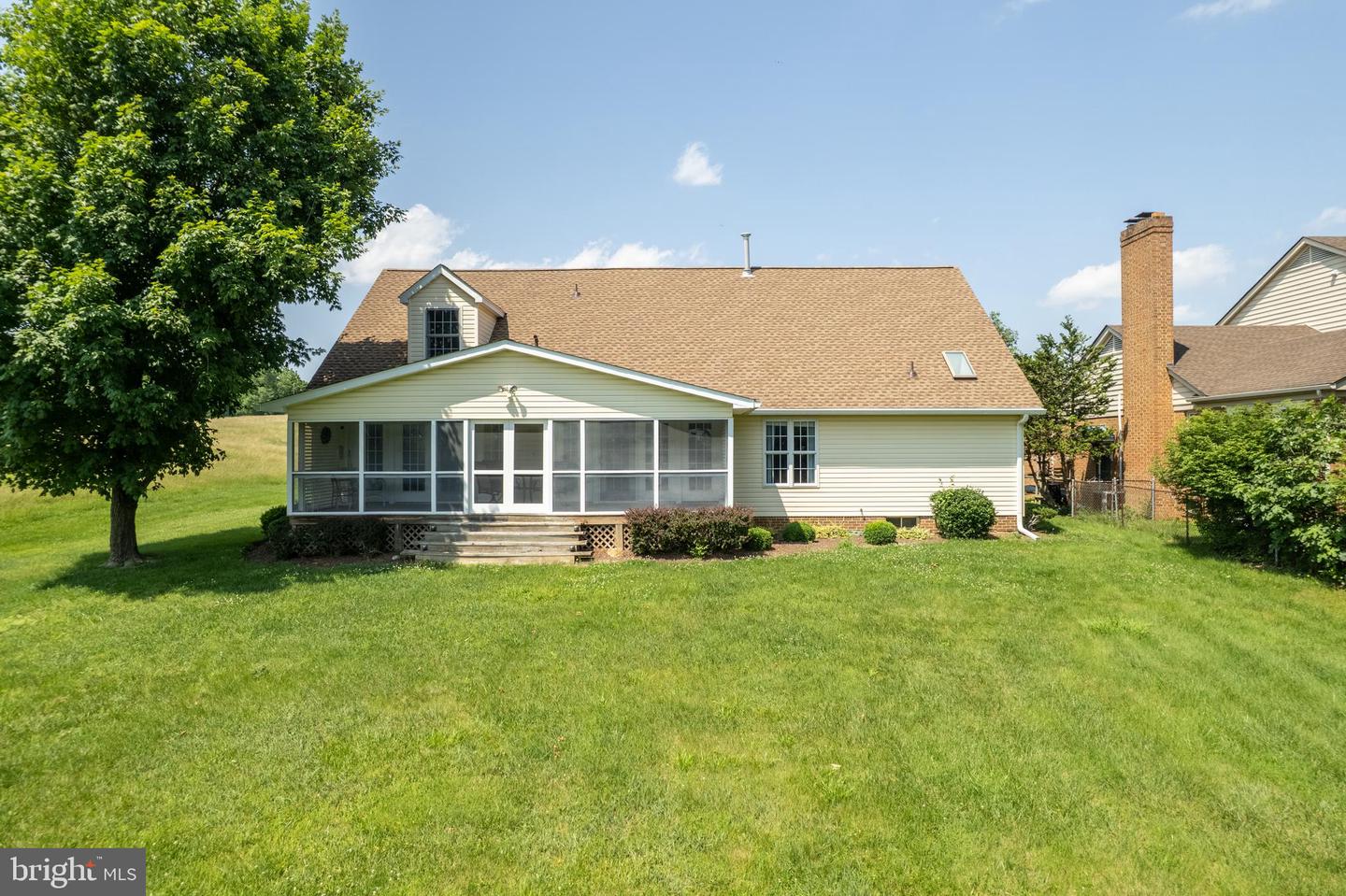 1629 PONDVIEW DR, WINCHESTER, Virginia 22601, 4 Bedrooms Bedrooms, ,3 BathroomsBathrooms,Residential,For sale,1629 PONDVIEW DR,VAWI2007308 MLS # VAWI2007308