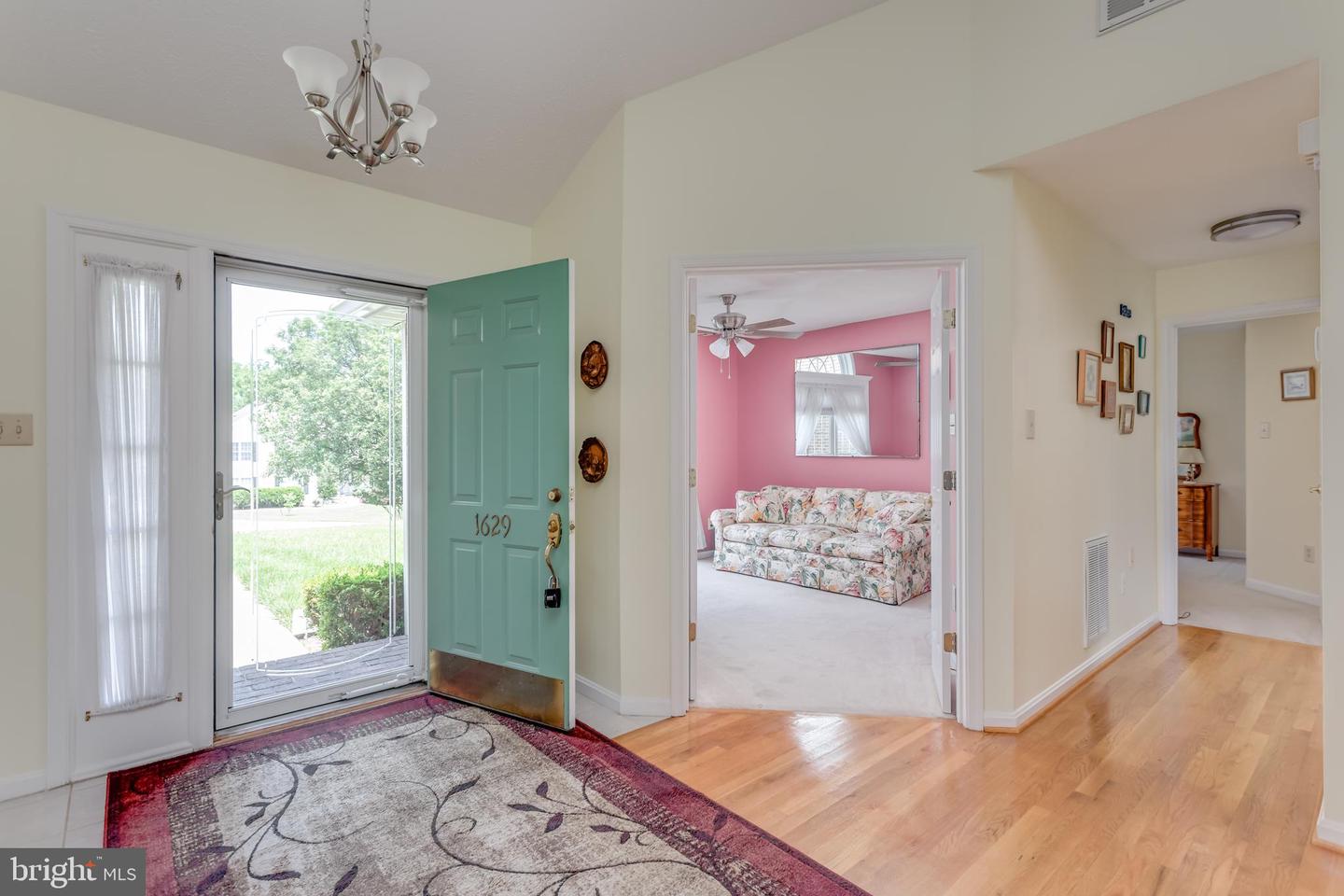 1629 PONDVIEW DR, WINCHESTER, Virginia 22601, 4 Bedrooms Bedrooms, ,3 BathroomsBathrooms,Residential,For sale,1629 PONDVIEW DR,VAWI2007308 MLS # VAWI2007308