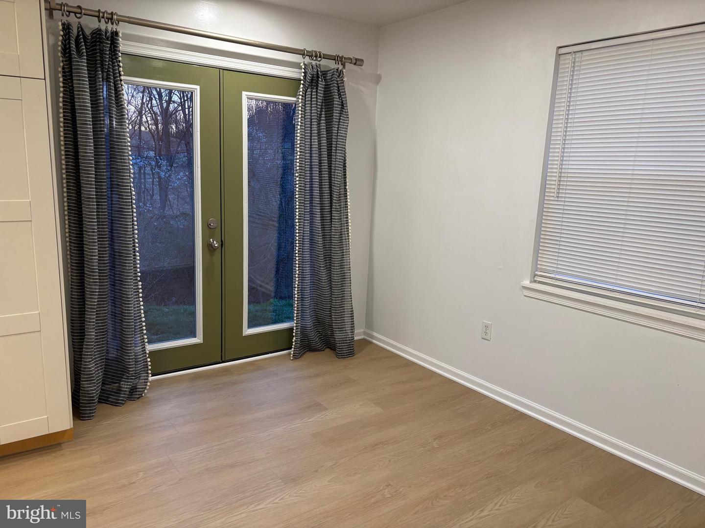 8617 COLSTON CT, MARSHALL, Virginia 20115, 3 Bedrooms Bedrooms, ,2 BathroomsBathrooms,Residential,For sale,8617 COLSTON CT,VAFQ2015878 MLS # VAFQ2015878