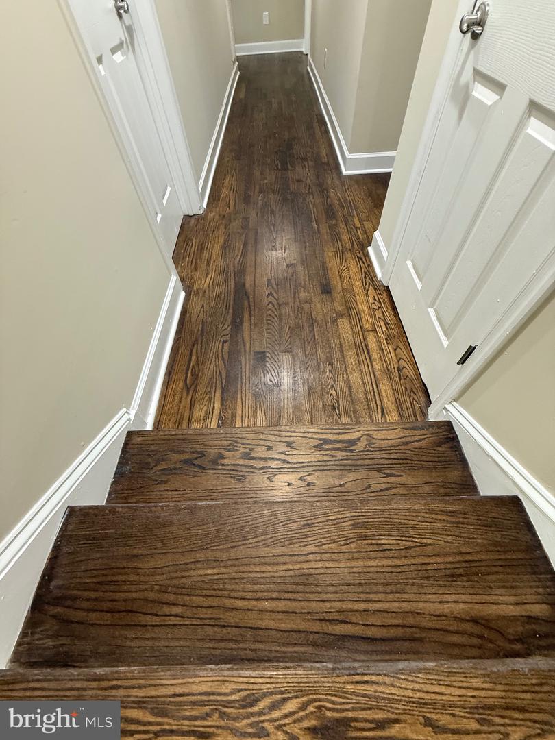 18820 KERILL RD, TRIANGLE, Virginia 22172, 5 Bedrooms Bedrooms, ,2 BathroomsBathrooms,Residential,For sale,18820 KERILL RD,VAPW2090918 MLS # VAPW2090918