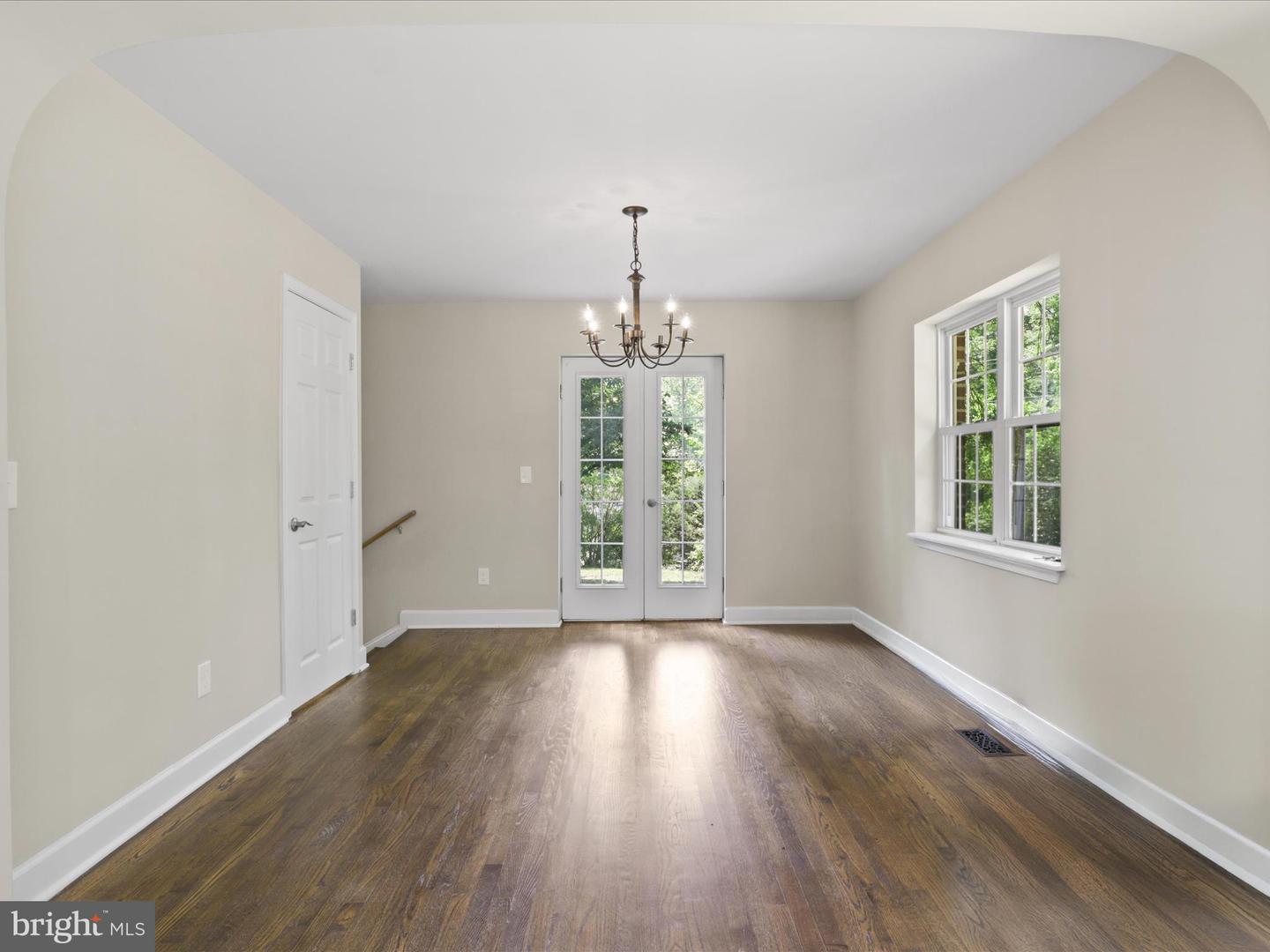 18820 KERILL RD, TRIANGLE, Virginia 22172, 5 Bedrooms Bedrooms, ,2 BathroomsBathrooms,Residential,For sale,18820 KERILL RD,VAPW2090918 MLS # VAPW2090918