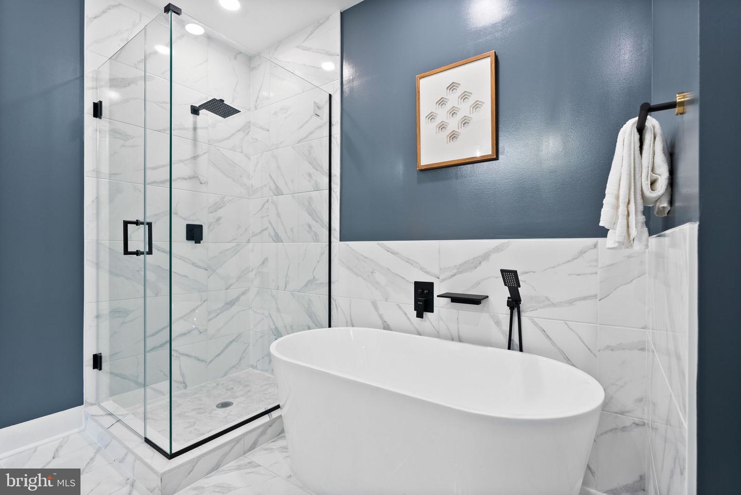2019 M ST NE #6, WASHINGTON, District Of Columbia 20002, 2 Bedrooms Bedrooms, ,2 BathroomsBathrooms,Residential,For sale,2019 M ST NE #6,DCDC2194176 MLS # DCDC2194176