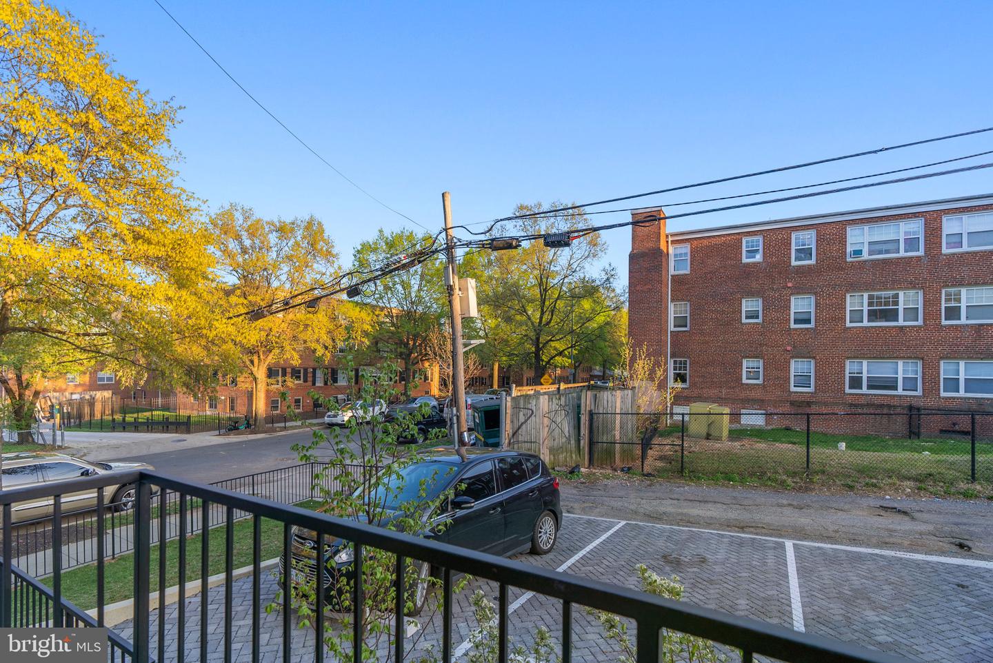 2019 M ST NE #6, WASHINGTON, District Of Columbia 20002, 2 Bedrooms Bedrooms, ,2 BathroomsBathrooms,Residential,For sale,2019 M ST NE #6,DCDC2194176 MLS # DCDC2194176