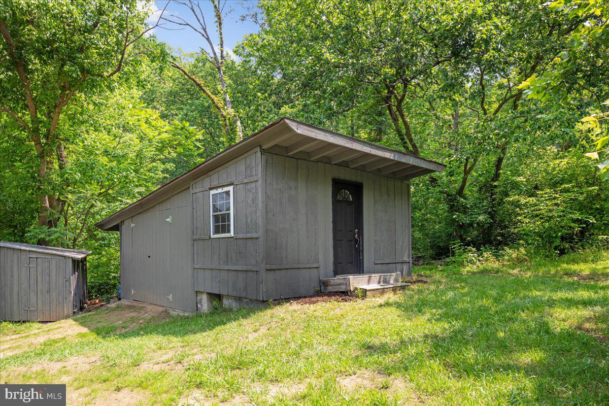 2245 BUCK MOUNTAIN RD, BENTONVILLE, Virginia 22610, 2 Bedrooms Bedrooms, ,1 BathroomBathrooms,Residential,For sale,2245 BUCK MOUNTAIN RD,VAWR2010830 MLS # VAWR2010830