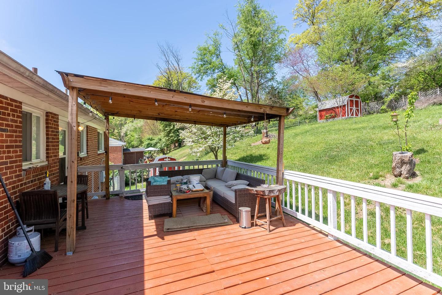 7508 ESSEX AVE, SPRINGFIELD, Virginia 22150, 3 Bedrooms Bedrooms, ,2 BathroomsBathrooms,Residential,For sale,7508 ESSEX AVE,VAFX2233130 MLS # VAFX2233130